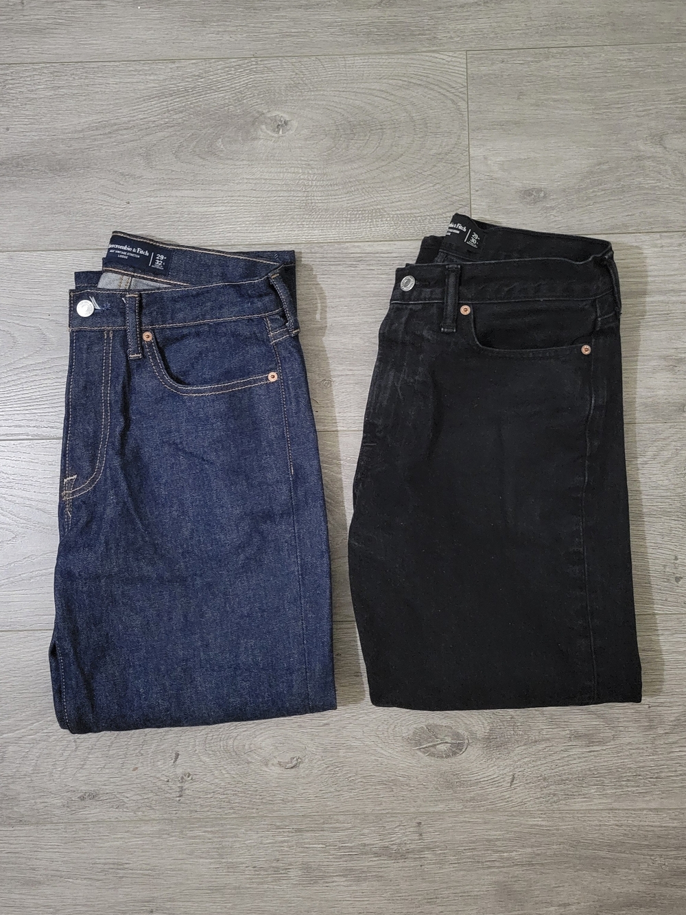 2 Pairs Of Abercrombie Jeans in Black And Indigo - Size 29